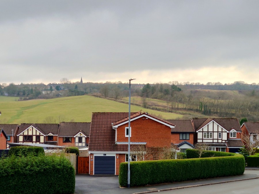 Images for Silverstone Crescent, Packmoor, Stoke-on-Trent EAID:49b9316610c762073834153eee719ae7 BID:1