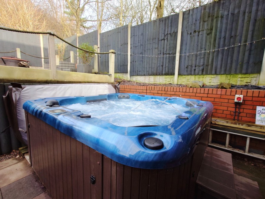 Images for Silverstone Crescent, Packmoor, Stoke-on-Trent EAID:49b9316610c762073834153eee719ae7 BID:1