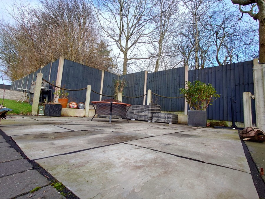 Images for Silverstone Crescent, Packmoor, Stoke-on-Trent EAID:49b9316610c762073834153eee719ae7 BID:1