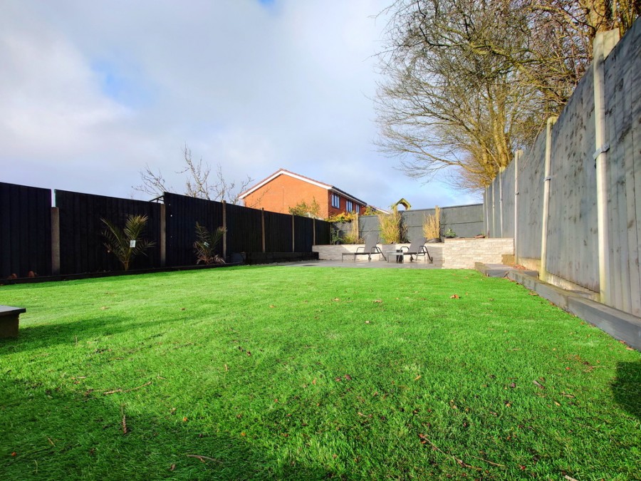 Images for Silverstone Crescent, Packmoor, Stoke-on-Trent EAID:49b9316610c762073834153eee719ae7 BID:1