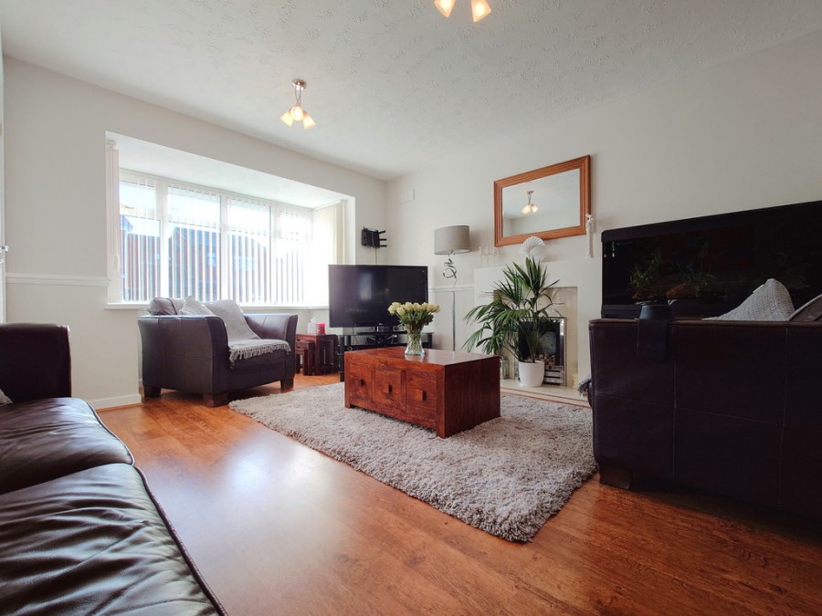 Images for Rossett Grove, Packmoor, Stoke-on-Trent EAID:49b9316610c762073834153eee719ae7 BID:1