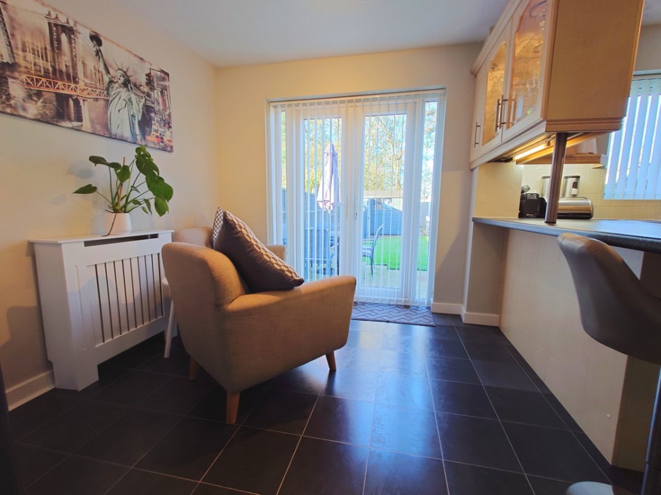 Images for Rossett Grove, Packmoor, Stoke-on-Trent EAID:49b9316610c762073834153eee719ae7 BID:1