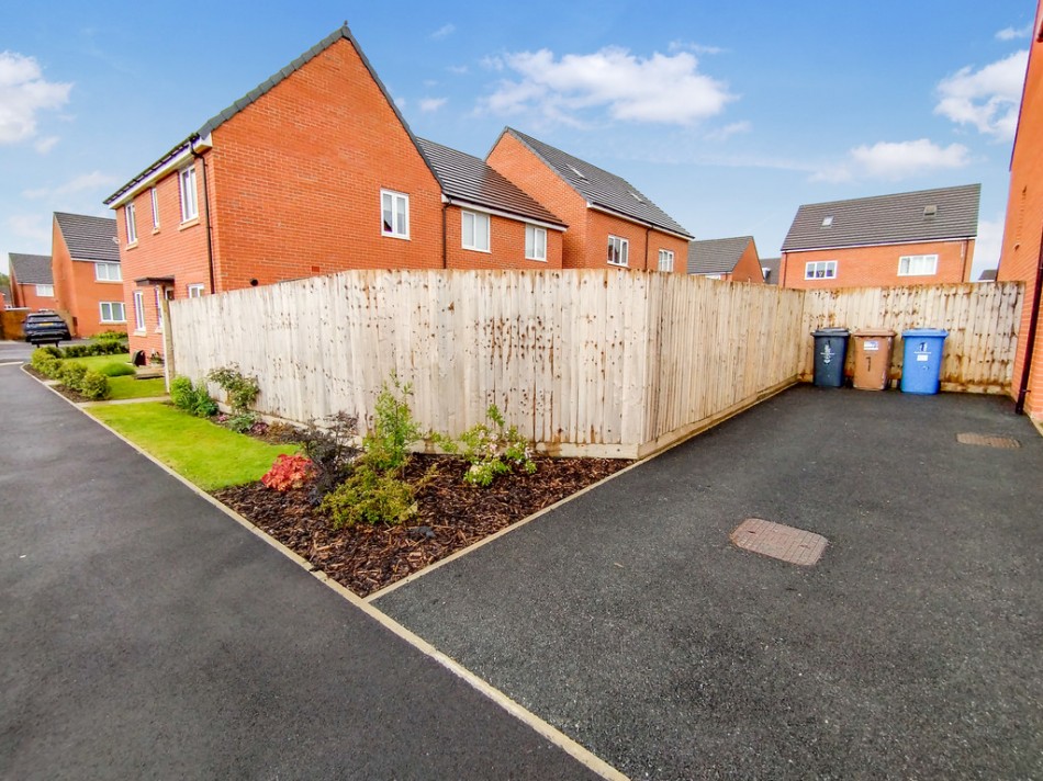 Images for Dogwood Grove, Stoke-on-Trent EAID:49b9316610c762073834153eee719ae7 BID:1
