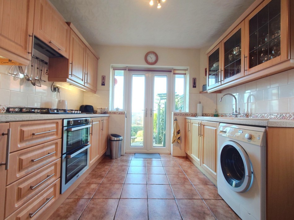 Images for Moreton Close, Kidsgrove, Stoke-on-Trent EAID:49b9316610c762073834153eee719ae7 BID:1