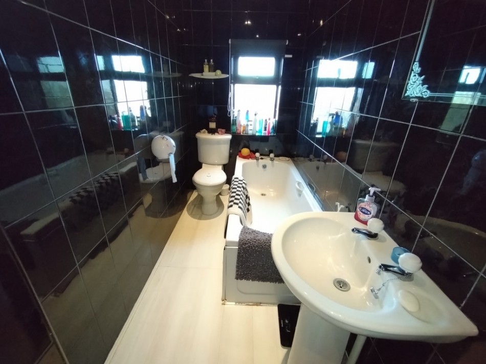 Images for Barber Road, Chell, Stoke-on-Trent EAID:49b9316610c762073834153eee719ae7 BID:1