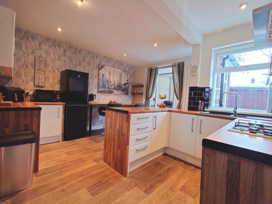 Images for Barry Avenue, Bucknall, Stoke-on-Trent EAID:49b9316610c762073834153eee719ae7 BID:1