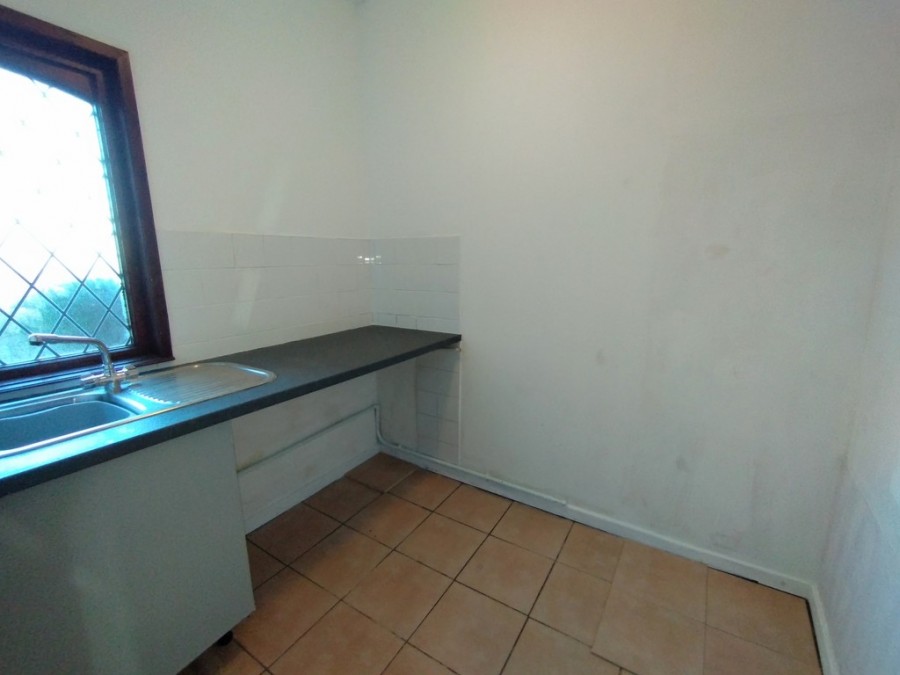 Images for Wavertree Avenue, Scholar Green EAID:49b9316610c762073834153eee719ae7 BID:1