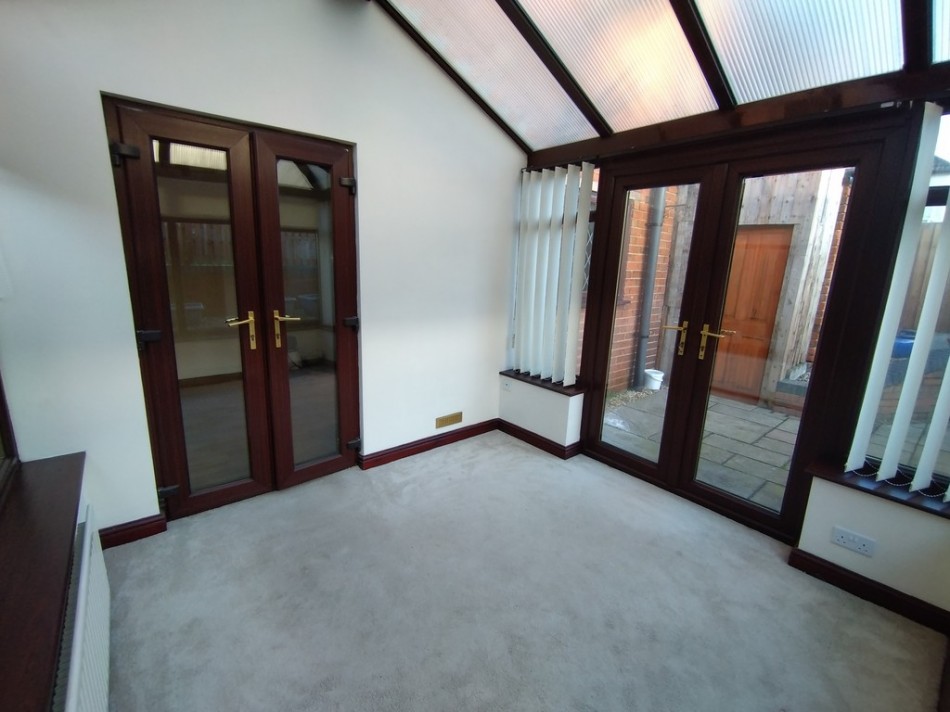 Images for Wavertree Avenue, Scholar Green EAID:49b9316610c762073834153eee719ae7 BID:1