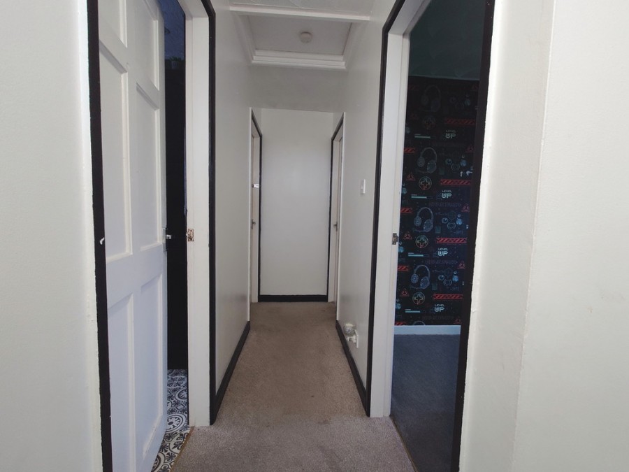 Images for Kidsgrove, Stoke-on-Trent EAID:49b9316610c762073834153eee719ae7 BID:1