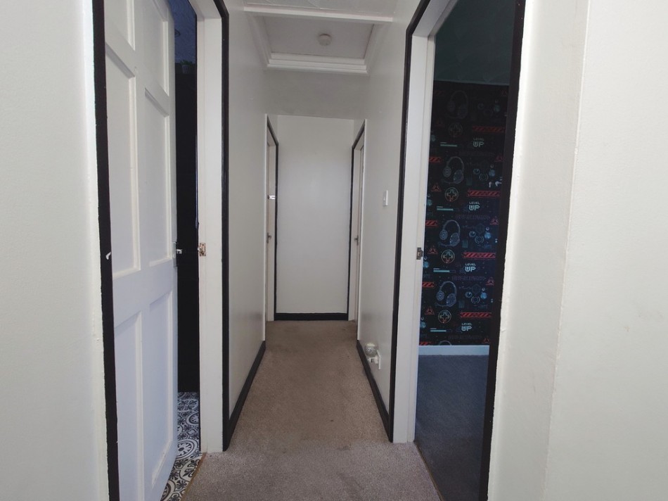 Images for Kidsgrove, Stoke-on-Trent EAID:49b9316610c762073834153eee719ae7 BID:1