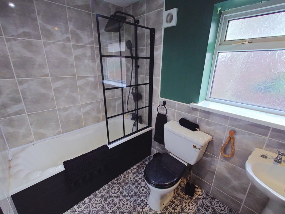 Images for Kidsgrove, Stoke-on-Trent EAID:49b9316610c762073834153eee719ae7 BID:1