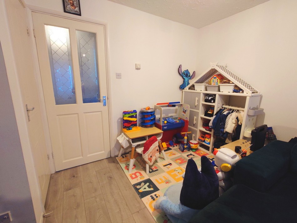 Images for Aldersea Close, Burslem, Stoke-on-Trent EAID:49b9316610c762073834153eee719ae7 BID:1