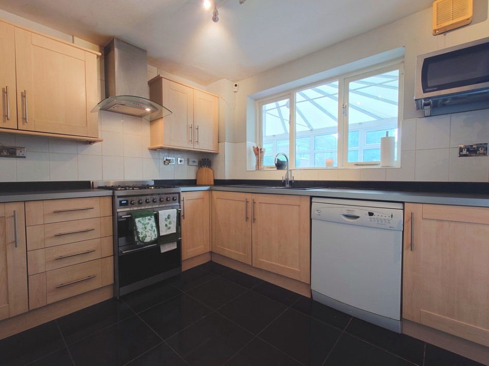 Images for Calrofold Drive, Waterhays, Newcastle EAID:49b9316610c762073834153eee719ae7 BID:1