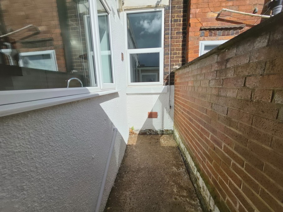 Images for Boulton Street, Birches Head, Stoke-on-Trent EAID:49b9316610c762073834153eee719ae7 BID:1