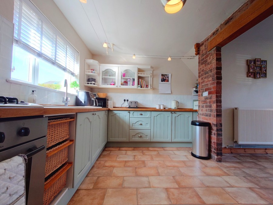 Images for Grove Avenue, Kidsgrove, Stoke-on-Trent EAID:49b9316610c762073834153eee719ae7 BID:1