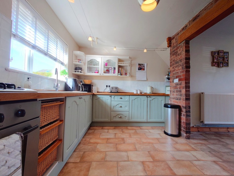 Images for Grove Avenue, Kidsgrove, Stoke-on-Trent EAID:49b9316610c762073834153eee719ae7 BID:1