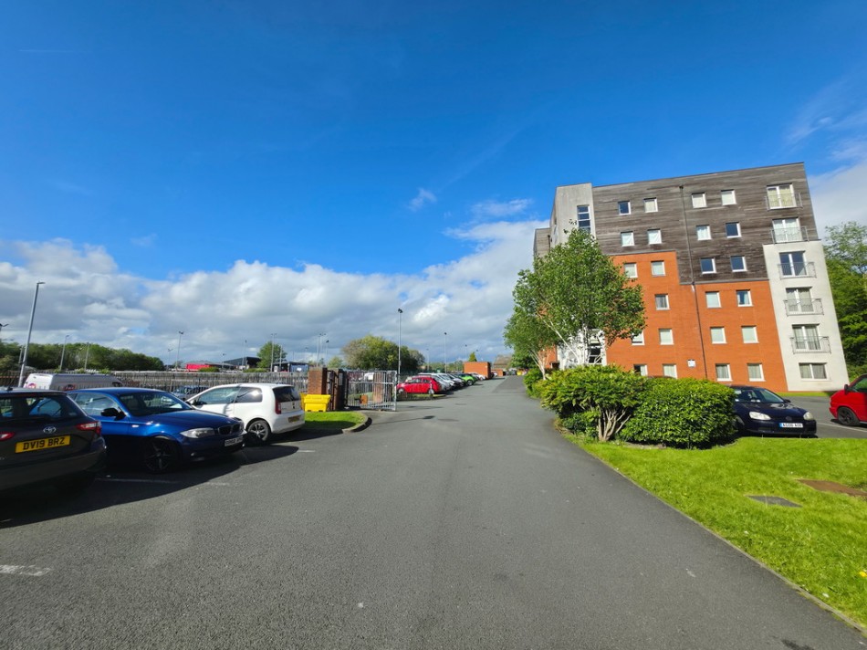 Images for Manchester Court, Federation Road, Burslem, Stoke-on-Trent EAID:49b9316610c762073834153eee719ae7 BID:1
