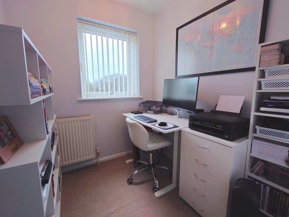 Images for Hillside Avenue, Kidsgrove, Stoke-on-Trent EAID:49b9316610c762073834153eee719ae7 BID:1