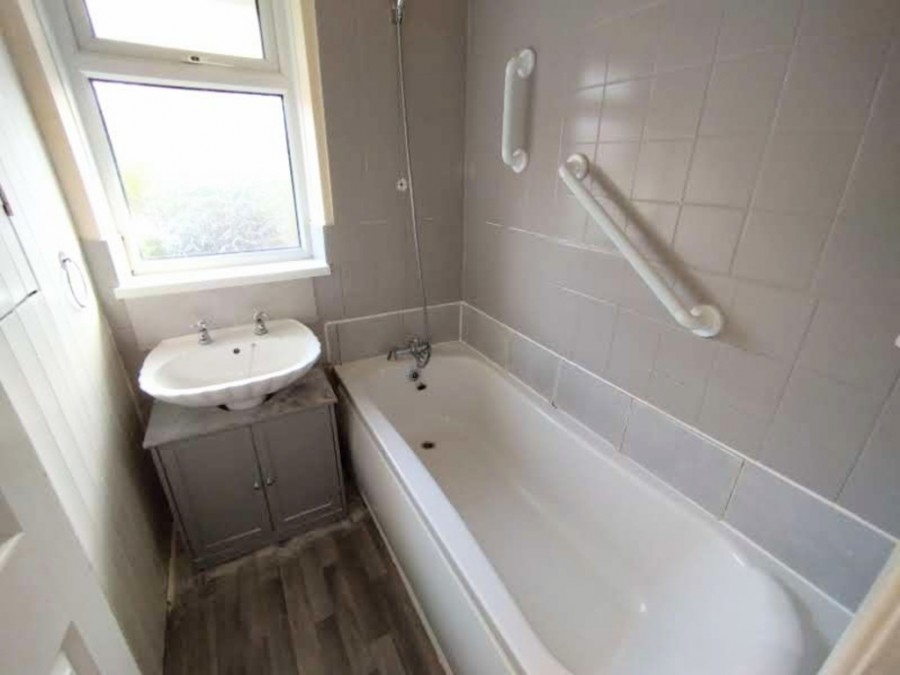 Images for Essex Drive, Kidsgrove, Stoke-on-Trent EAID:49b9316610c762073834153eee719ae7 BID:1
