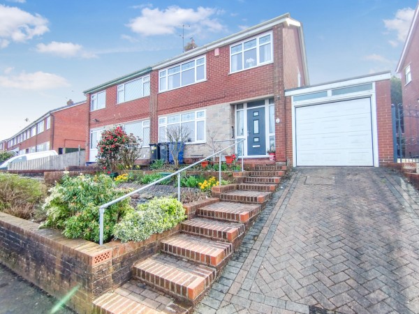 Chatterley Drive, Kidsgrove, Stoke-on-Trent - EAID:49b9316610c762073834153eee719ae7, BID:1