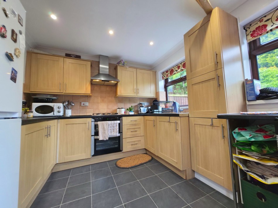 Images for Longton Hall Road, Longton, Stoke-on-Trent EAID:49b9316610c762073834153eee719ae7 BID:1
