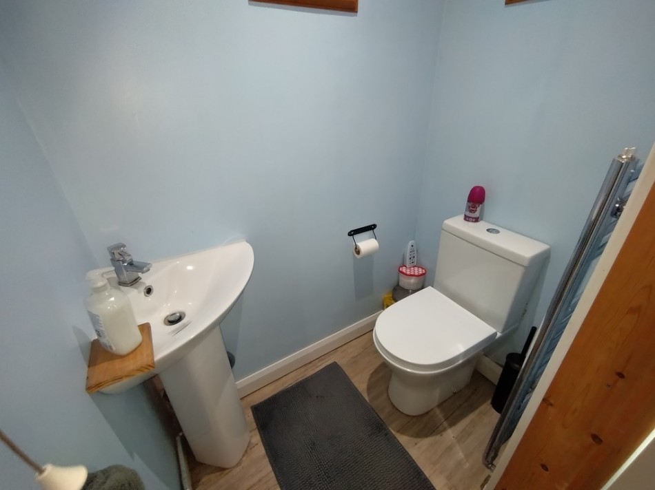 Images for Higher Ash Road, Stoke-on-Trent EAID:49b9316610c762073834153eee719ae7 BID:1