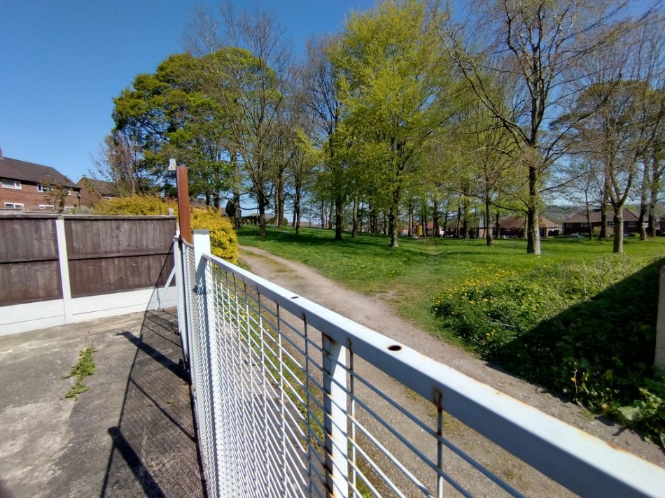 Images for Higher Ash Road, Stoke-on-Trent EAID:49b9316610c762073834153eee719ae7 BID:1