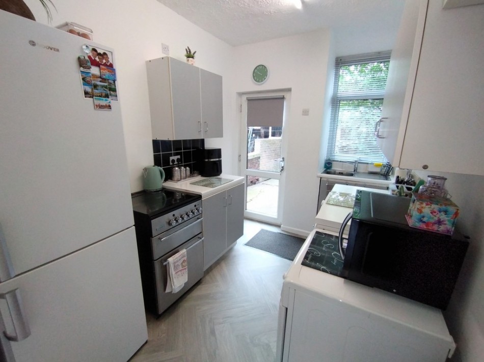 Images for Longport Road, Stoke-on-Trent EAID:49b9316610c762073834153eee719ae7 BID:1