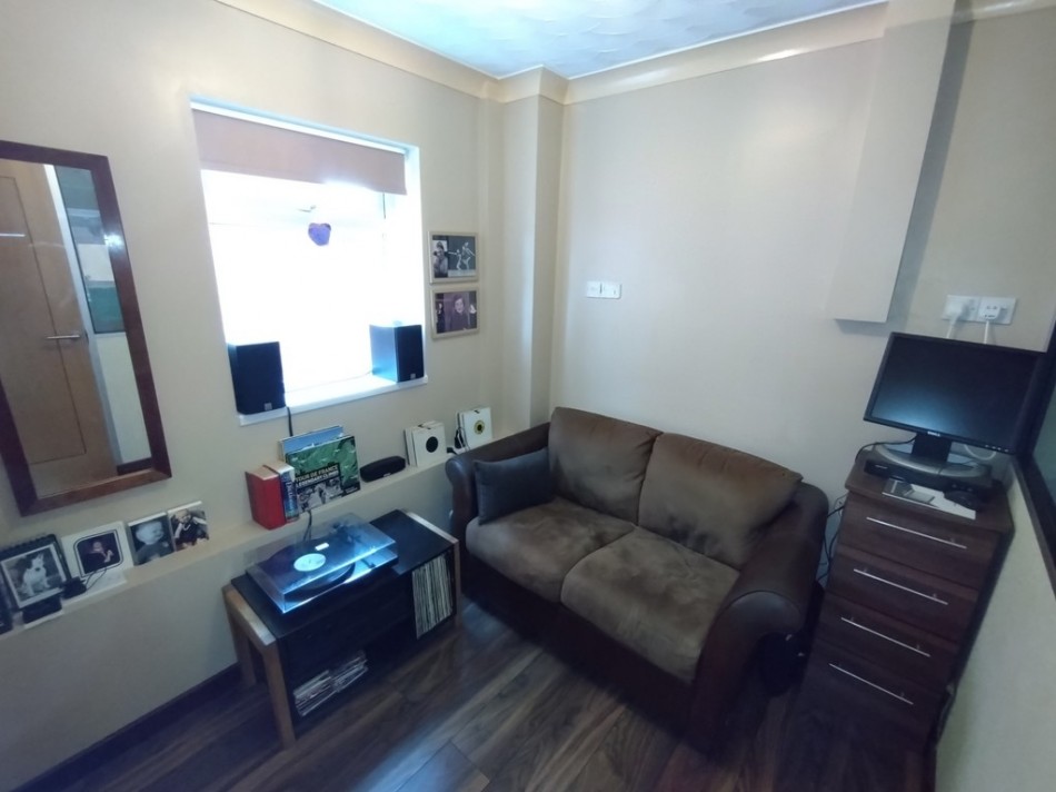Images for Hillside Avenue, Kidsgrove, Stoke-on-Trent EAID:49b9316610c762073834153eee719ae7 BID:1