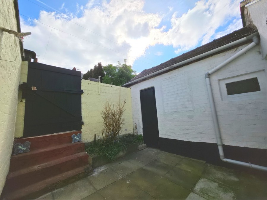 Images for Broomhill Street, Tunstall, Stoke-on-Trent EAID:49b9316610c762073834153eee719ae7 BID:1