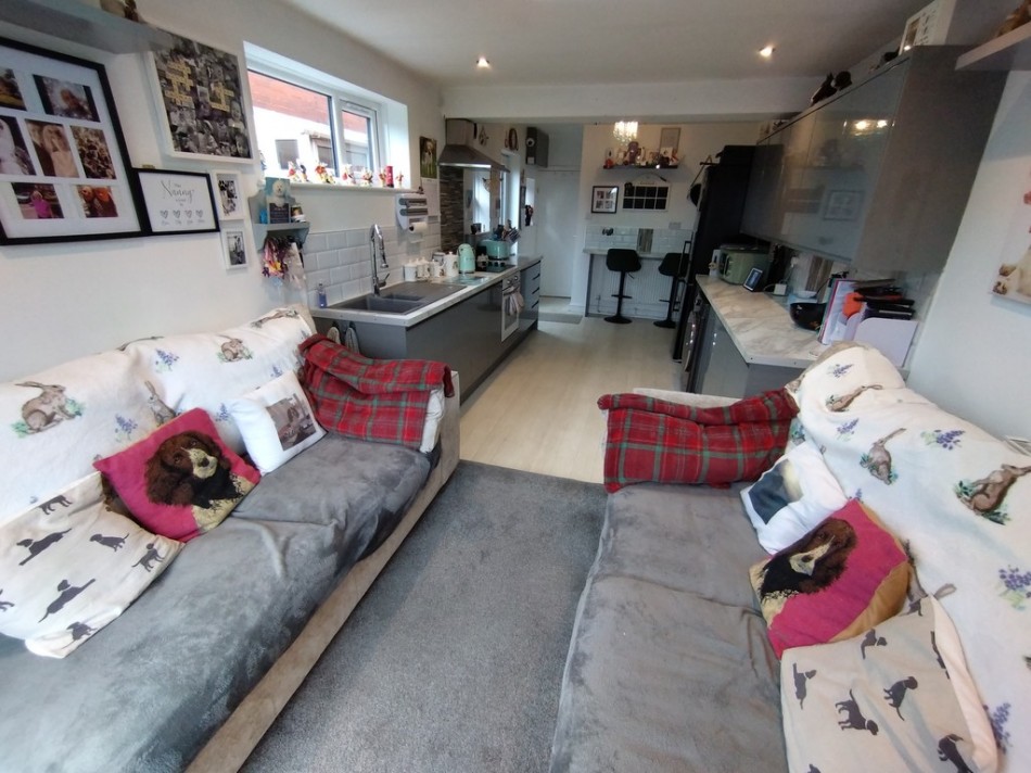 Images for High Street, Harriseahead, Stoke-on-Trent EAID:49b9316610c762073834153eee719ae7 BID:1
