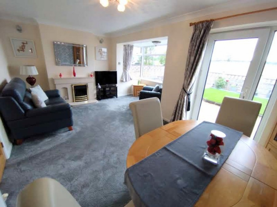 Images for Lordshire Place, Packmoor, Stoke-on-Trent EAID:49b9316610c762073834153eee719ae7 BID:1