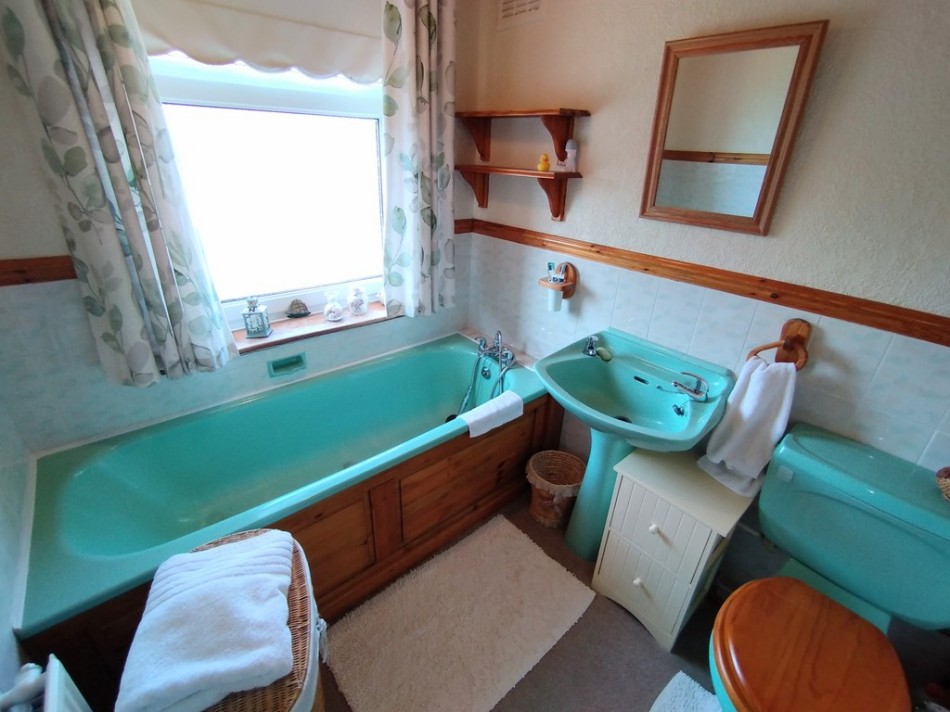 Images for Whitehill Road, Kidsgrove EAID:49b9316610c762073834153eee719ae7 BID:1