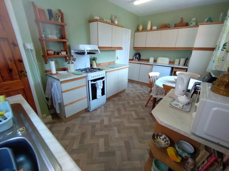 Images for Whitehill Road, Kidsgrove EAID:49b9316610c762073834153eee719ae7 BID:1
