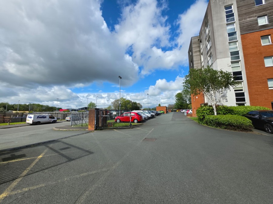 Images for Lancashire Court, Federation Road, Burslem, Stoke-on-Trent EAID:49b9316610c762073834153eee719ae7 BID:1