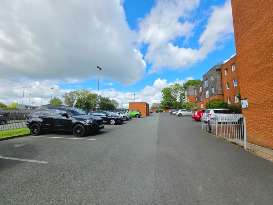 Images for Lancashire Court, Federation Road, Burslem, Stoke-on-Trent EAID:49b9316610c762073834153eee719ae7 BID:1