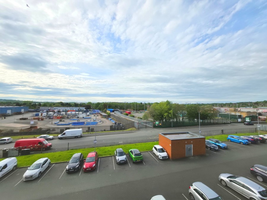 Images for Lancashire Court, Federation Road, Burslem, Stoke-on-Trent EAID:49b9316610c762073834153eee719ae7 BID:1