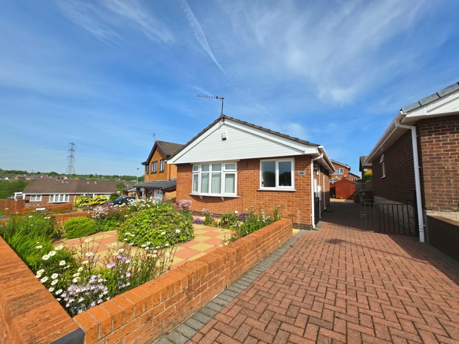 Images for Selbourne Drive, Packmoor, Stoke-on-Trent EAID:49b9316610c762073834153eee719ae7 BID:1