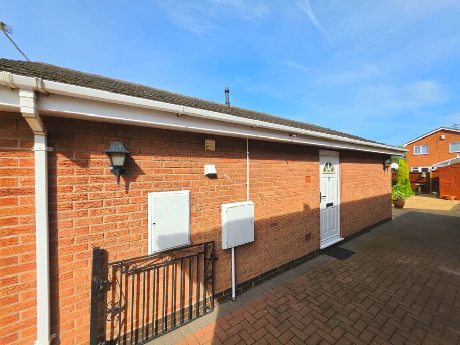 Images for Selbourne Drive, Packmoor, Stoke-on-Trent EAID:49b9316610c762073834153eee719ae7 BID:1