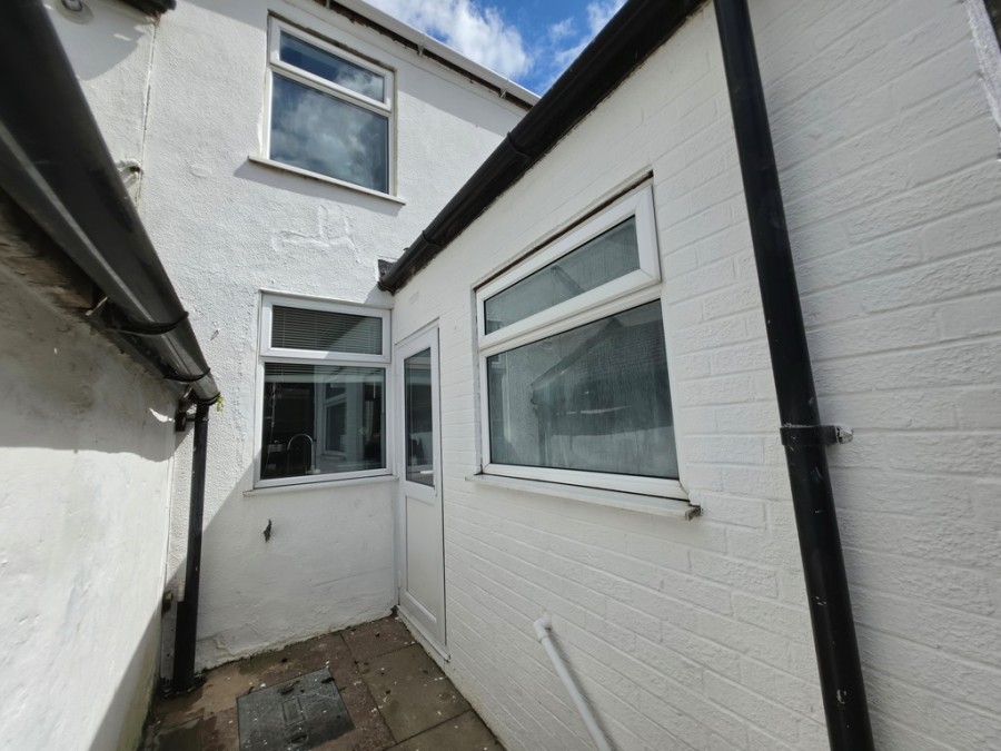 Images for Congleton Road, Talke, Stoke-on-Trent EAID:49b9316610c762073834153eee719ae7 BID:1