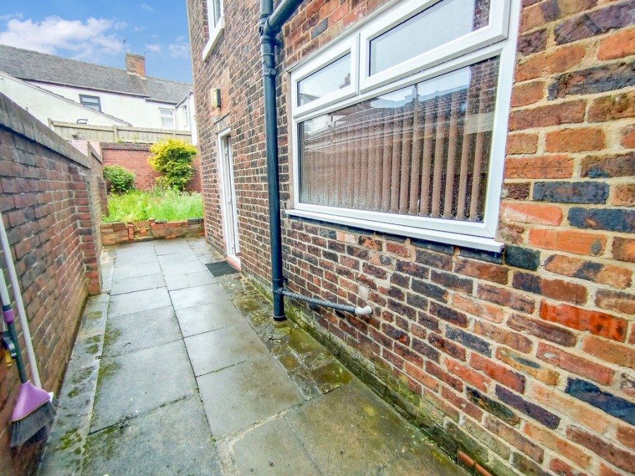 Images for Madeley Street, Tunstall, Stoke-on-Trent EAID:49b9316610c762073834153eee719ae7 BID:1