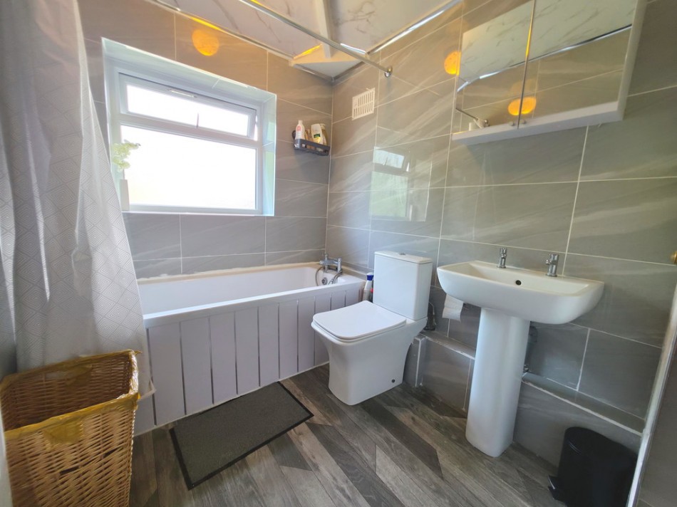Images for Breeze Avenue, Tunstall, Stoke-on-Trent EAID:49b9316610c762073834153eee719ae7 BID:1