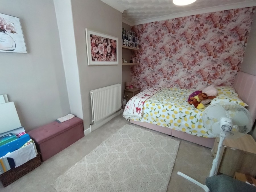 Images for Queen Street, Kidsgrove, Stoke-on-Trent EAID:49b9316610c762073834153eee719ae7 BID:1