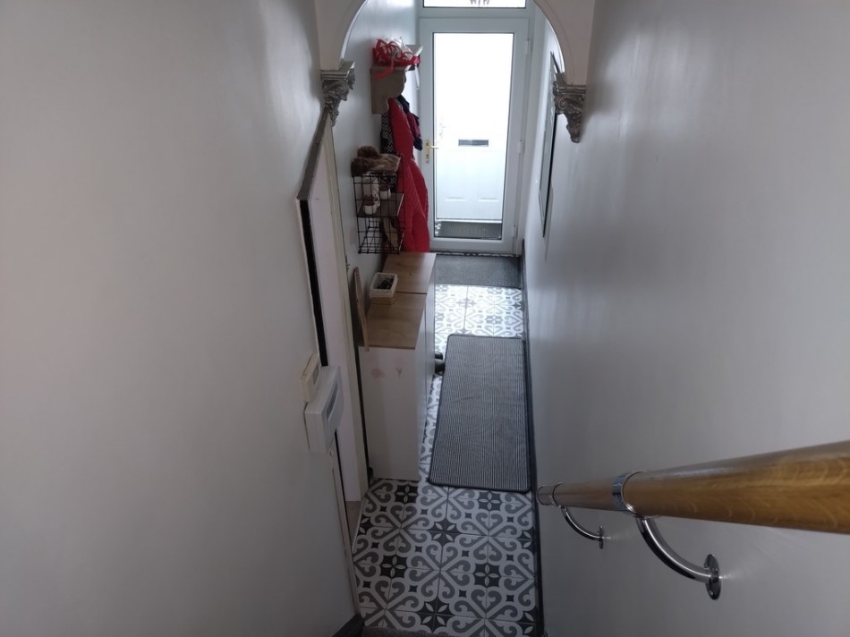 Images for Queen Street, Kidsgrove, Stoke-on-Trent EAID:49b9316610c762073834153eee719ae7 BID:1