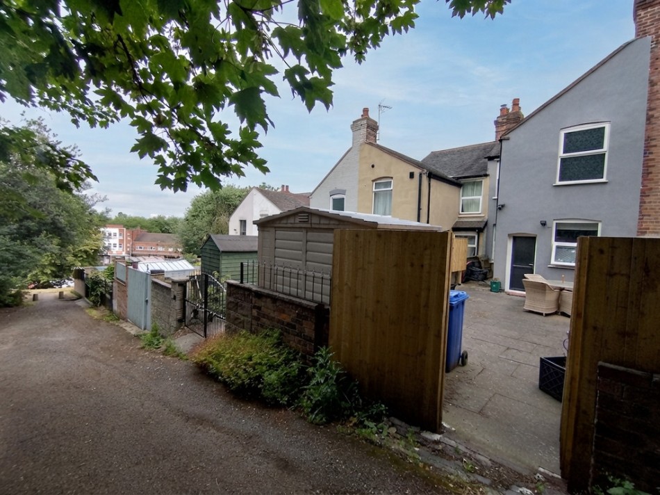 Images for Queen Street, Kidsgrove, Stoke-on-Trent EAID:49b9316610c762073834153eee719ae7 BID:1