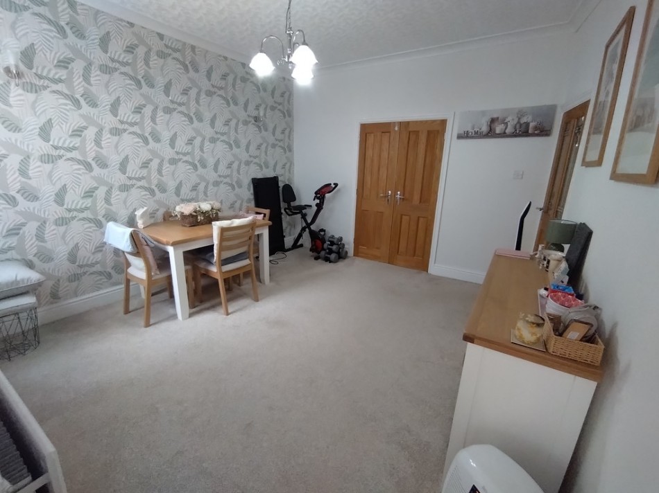 Images for Queen Street, Kidsgrove, Stoke-on-Trent EAID:49b9316610c762073834153eee719ae7 BID:1