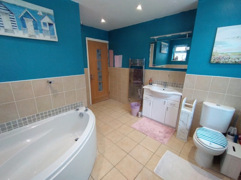 Images for Queen Street, Kidsgrove, Stoke-on-Trent EAID:49b9316610c762073834153eee719ae7 BID:1