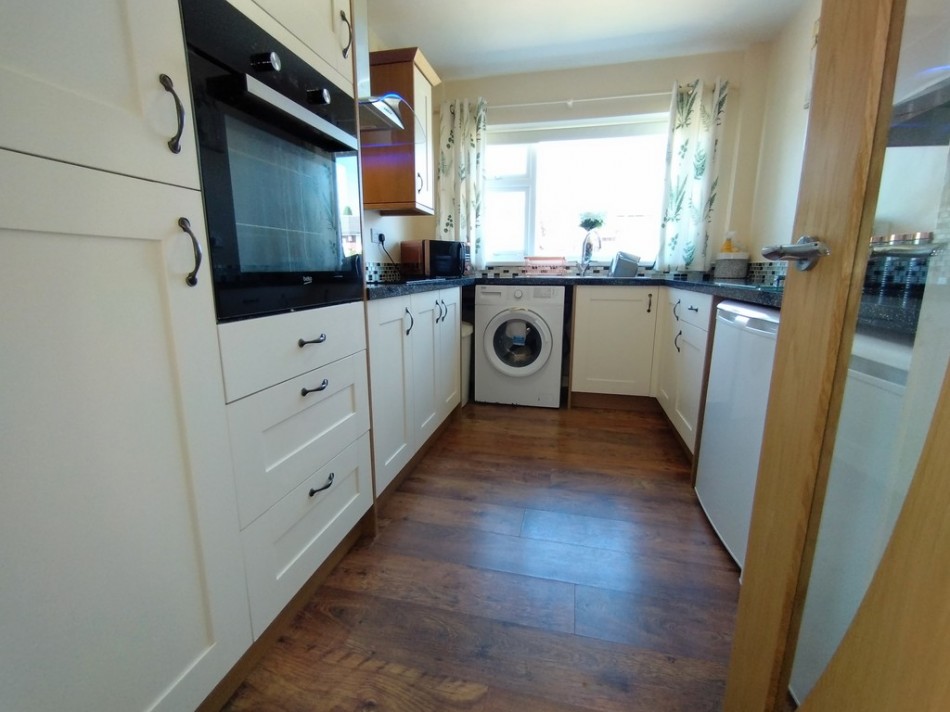 Images for St. Andrews Drive, Kidsgrove, Stoke-on-Trent EAID:49b9316610c762073834153eee719ae7 BID:1